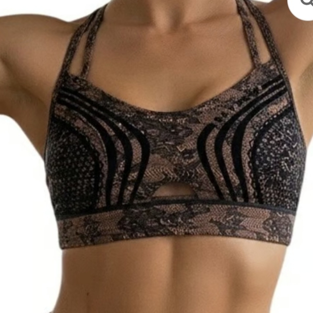 Stylish Lace Sports Bra - Black and Tan